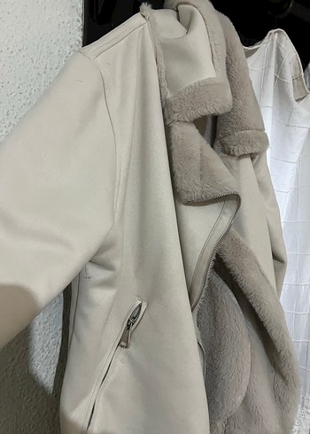 Kürklü Bej Kadın Ceket - Görsel 3