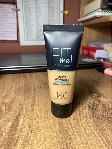 Maybelline Fit Me 140