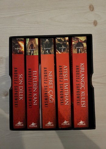 The Witcher 5 Kitap Set