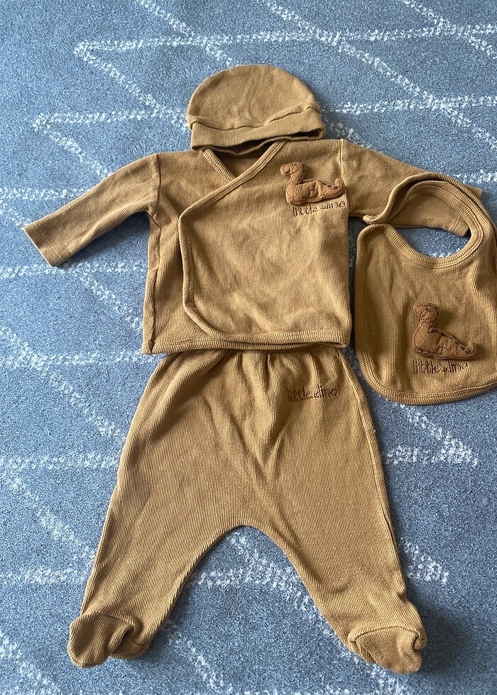 YENİDOĞAAN KIYAFETLERİ - Görsel 2