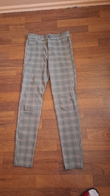 KARELİ STREÇ PANTOLON
