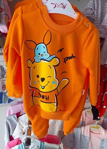 Pooh baskılı takım 