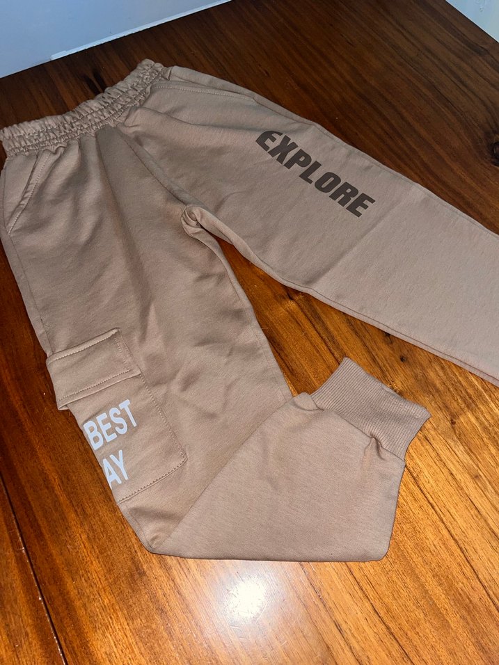 Erkek Çocuk Kahverengi Baskılı Eşofman Takımı - Görsel 3