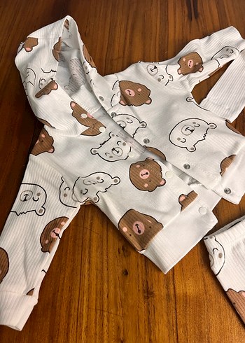 Uzun Kollu Ayıcıklı Bebek Takımı - Görsel 5