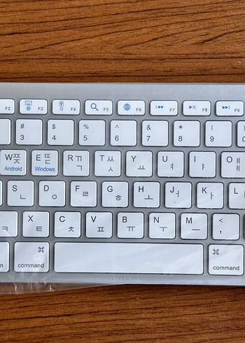 Kablosuz Beyaz Klavye Kore Alfabesi İçermektedir - Görsel 2