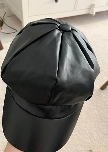 Kadın Siyah Deri Puflu Goth Şapka - Görsel 6