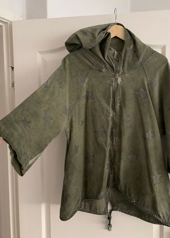 Haki Kapüşonlu Kadın Ceket - Görsel 2