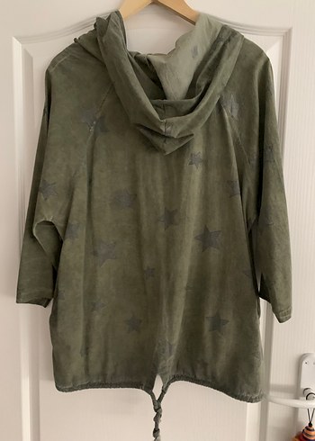 Haki Kapüşonlu Kadın Ceket - Görsel 3