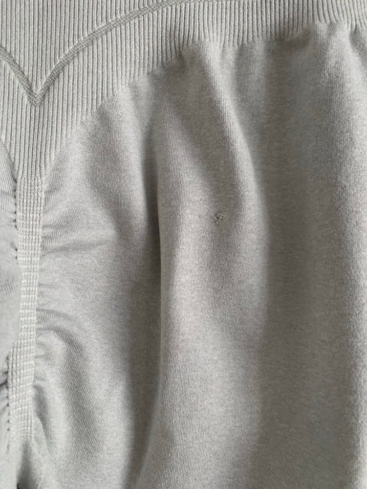Gri Midi Kadın Tayt - Rahat ve Şık - Görsel 4