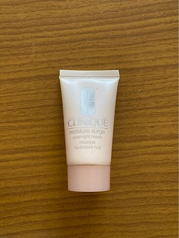 clinique moisture surge overnight mask