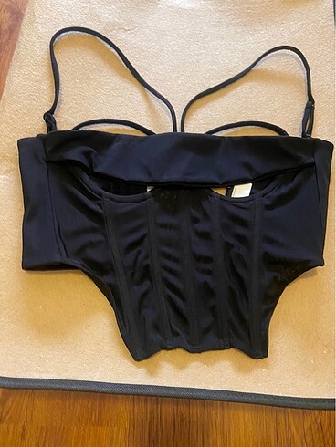 Kikiriki korse top