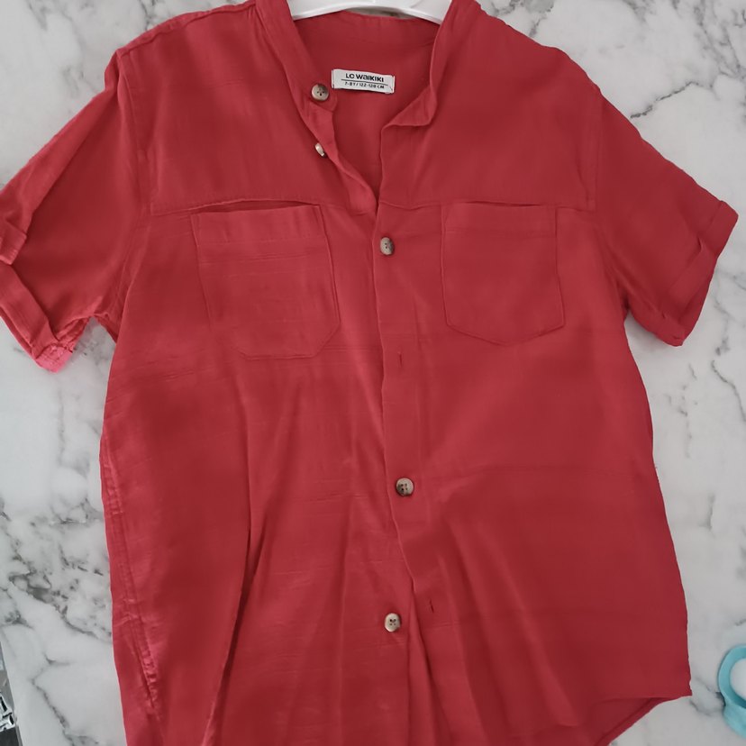 lc Waikiki kırmızı gömlek - Görsel 2