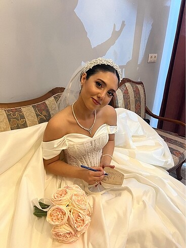 Diğer Gelin tacı