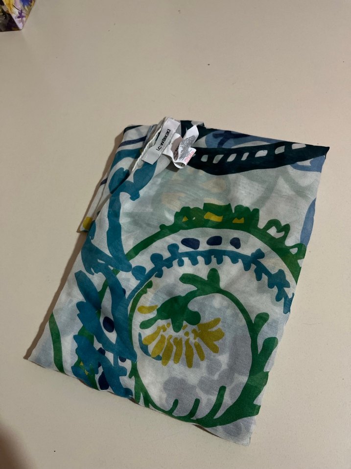 Lc waikiki pamuklu şal - Görsel 3