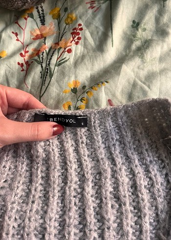 Trendyol & Milla Gri Bohem Kisa Örgü Hırka