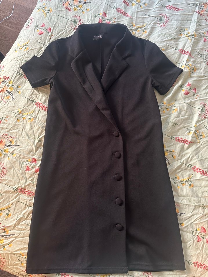 Zara Siyah Düğmeli elbise - Görsel 2