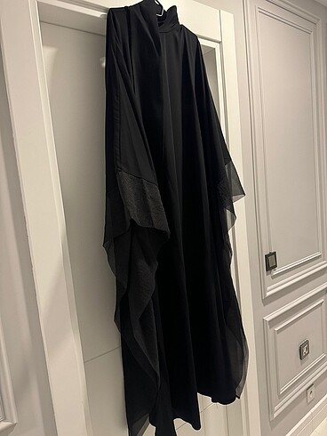 universal Beden Al sheika abaya