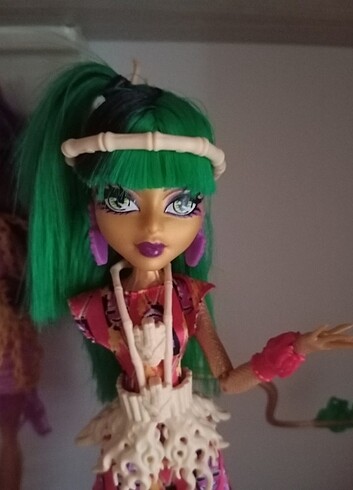  Beden Jinafire Long ve Clawdeen Wolf