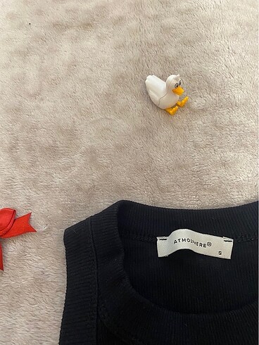 Vücudu saran fitilli bluz - Görsel 2