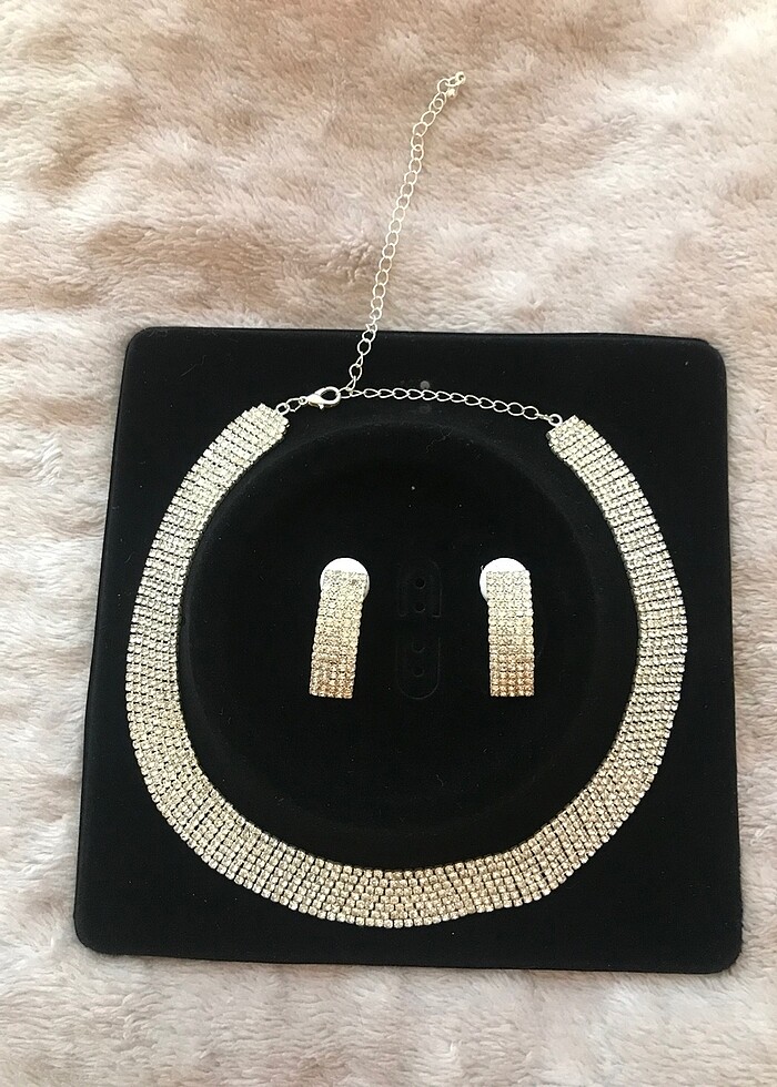 Vintage Hollywood Parlak Taşlı Kolye-Küpe takım - Görsel 2