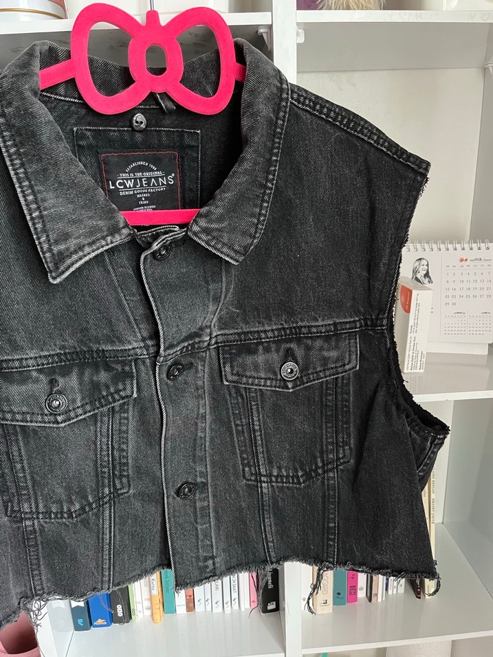 Gri Düğmeli Kolsuz Denim Ceket - Görsel 3