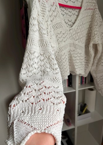 Beyaz V Yaka Örgü Bohem Kadın Kazak - Görsel 4