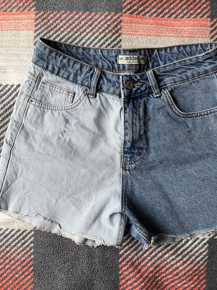 Kadın Mavi Bağcıklı Denim Mini Şort - Görsel 3