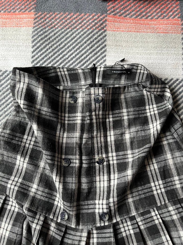 Gri Ekose Pilili Midi Etek - Görsel 4