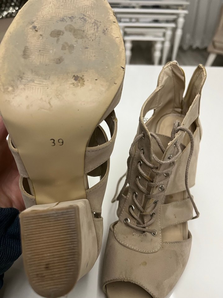 Bej Süet Kadın Dolgu Topuklu Ayakkabı - Görsel 4