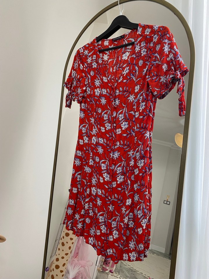 Kırmızı Çiçek Desenli Bohem Midi Elbise - Görsel 2