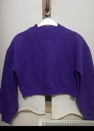 mor crop sweatshirt