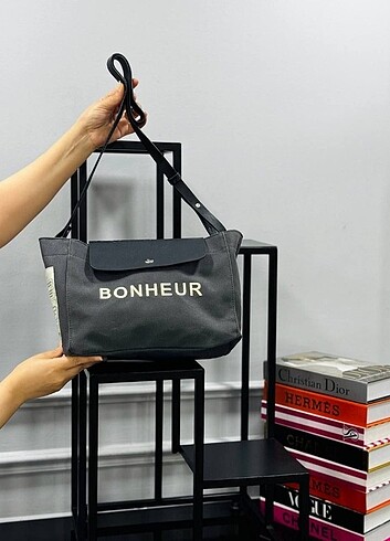 THE B+CLUTCH BAG BONHEUR
- Görsel 4