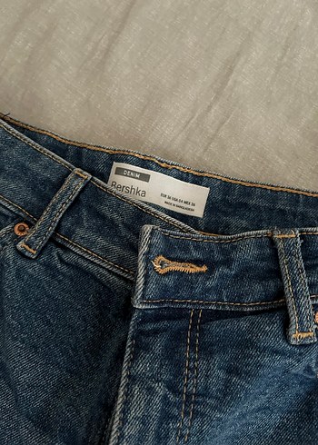 34 Beden Bershka Kadın Mavi Denim Jean Mini Şort