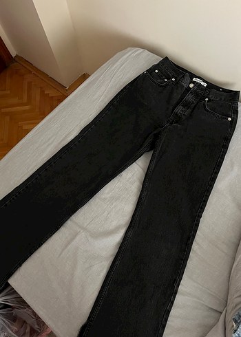 36 Beden Pull bear Siyah Straight Fit Kadın Kot Pantolon