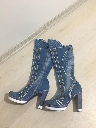 kot 37-38 numara bir kere giyilmiştir