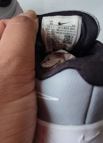 21 Beden Orjinal Nike spor ayakkabı 