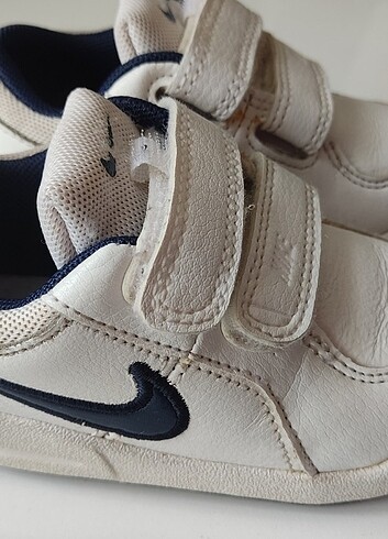 21 Beden beyaz Renk Orjinal Nike Spor ayakkabı