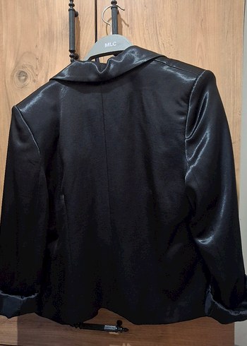 s Beden Siyah Saten Kadın Midi Blazer Ceket