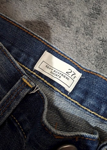 Düğmeli Mavi Denim Kadın Jean Şort