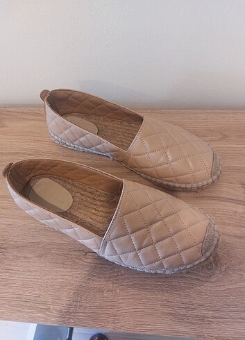 38 Beden Derimod Espadril