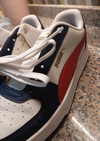 Puma Sneaker