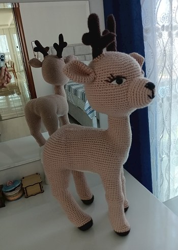 Beden Renk Bej Gri Örgü Geyik Peluş Oyuncak