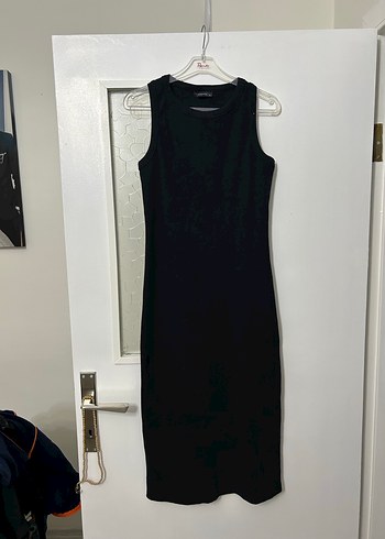 Kadın Siyah Kolsuz Triko Midi Elbise - Görsel 2