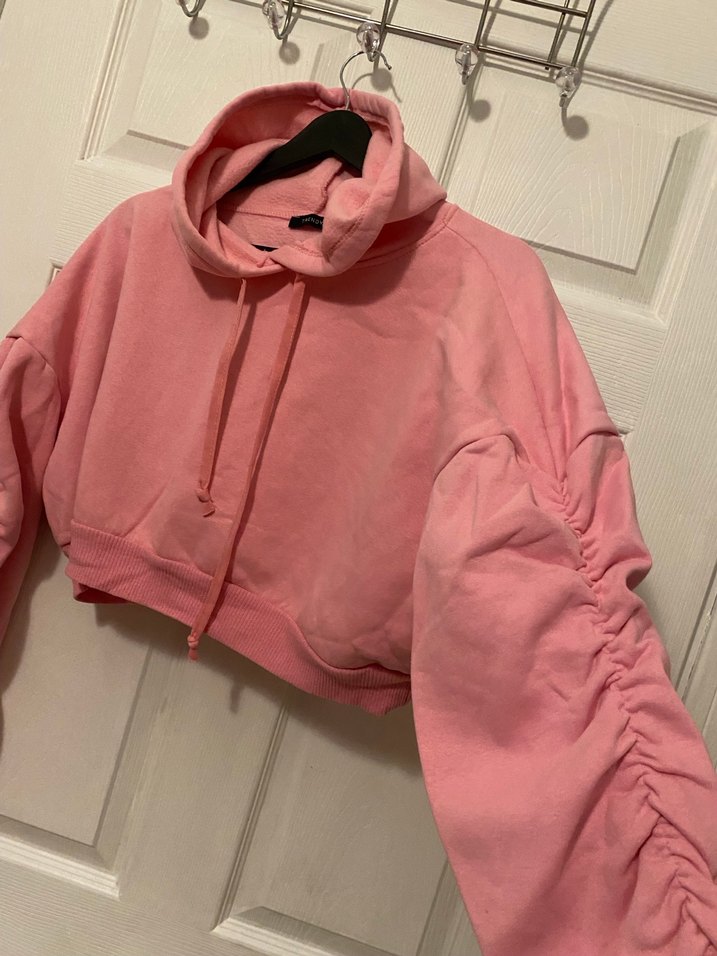 Pembe Kapüşonlu Fırfırlı Kadın Sweatshirt - Görsel 3