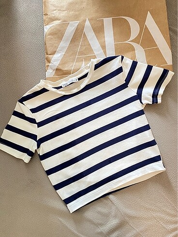 Zara lacivert çizgili tişört tshirt bluz crop