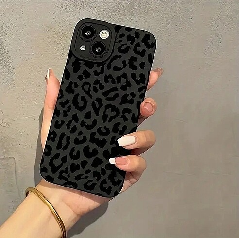 iPhone 13 leopar desenli kılıf