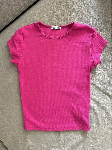 Bershka crop tişört bluz