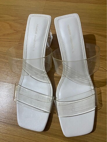 Pull and Bear topuklu sandalet