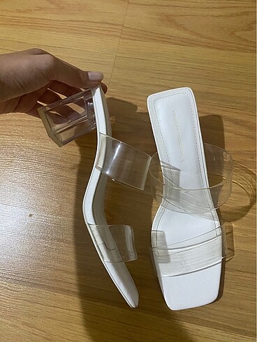 Pull and Bear Pull and Bear topuklu sandalet