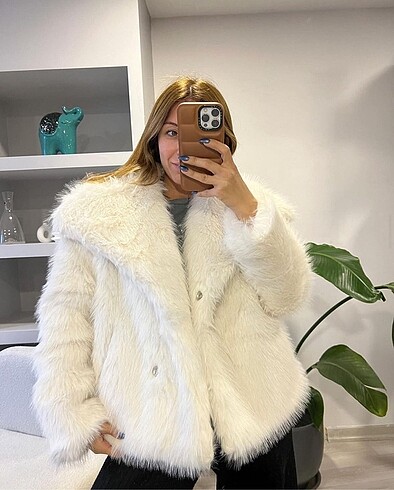 Diğer BEYAZ PELUŞ KRK